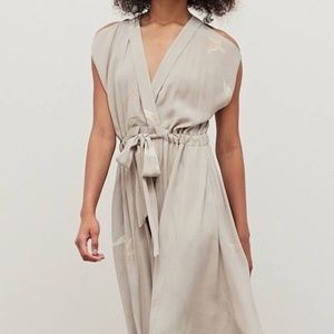 Grade & Gather - Viscose Wisp Tie Waist Midi Dress